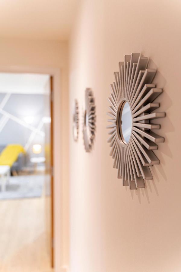 Riley House Spacious City Apartment Coventry Exterior foto